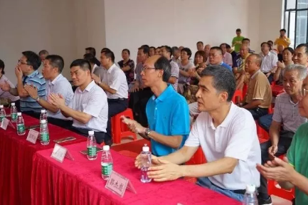 1530087730324588.png 微信截图_20180627162159.png